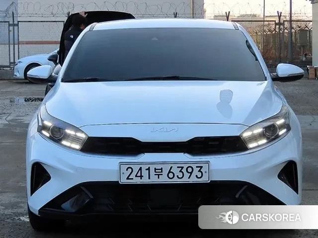 Kia The New K3 2nd generation 2021 Белый из Кореи