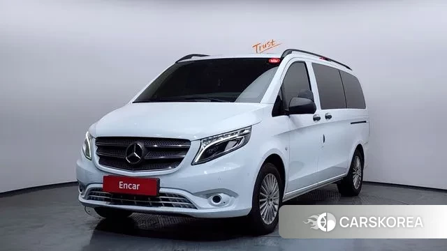 Mercedes-Benz V-Class 2020 Белый из Кореи