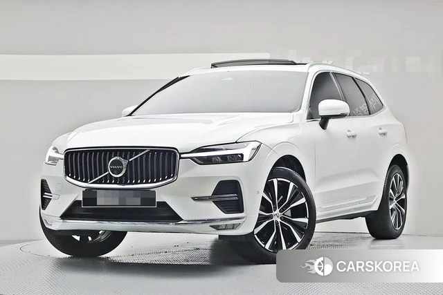 Volvo XC60 second Generation 2024 Белый из Кореи