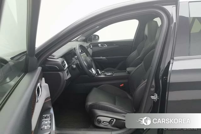 Lynk 03 2019 Черный из Китая
