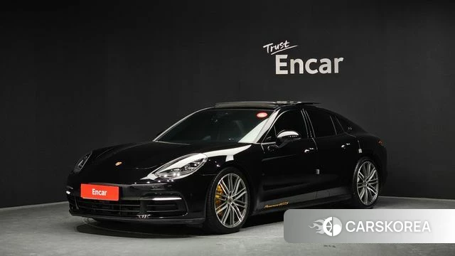Porsche Panamera (971) 2018 Черный из Кореи