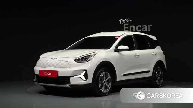 Kia Niro Plus 2022 Белый из Кореи