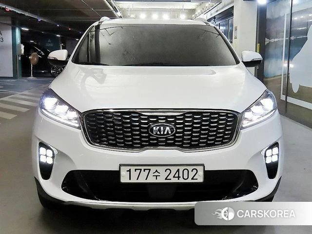 Kia The New Sorento 2019 Белый из Кореи