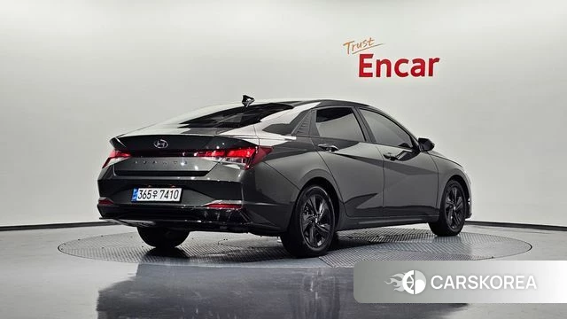 Hyundai Avante Hybrid (CN7) 2021 Серый из Кореи