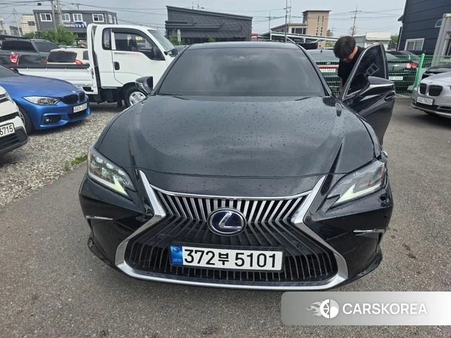 Lexus ES300h 7th generation 2021 Черный из Кореи
