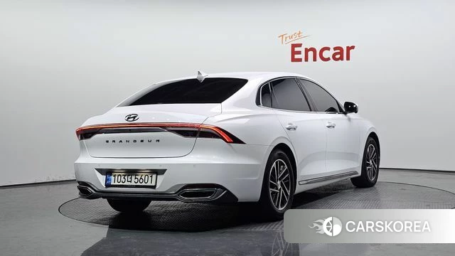Hyundai The New Grandeur IG 2022 Белый из Кореи