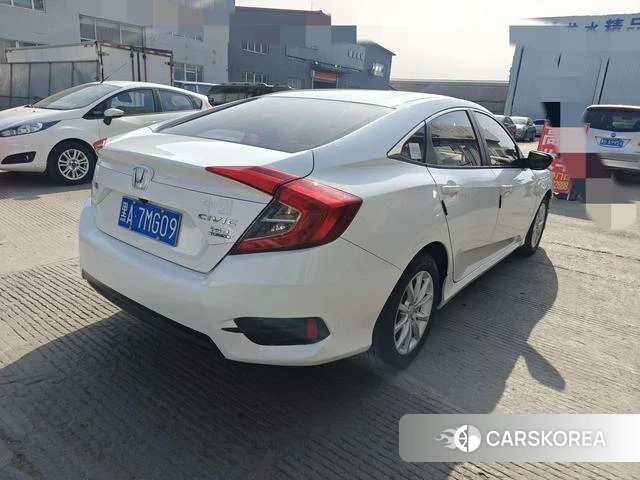 Honda Civic 2018 Белый из Китая