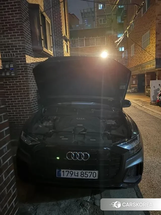 Audi Q8 (4M) 2021 Серый из Кореи