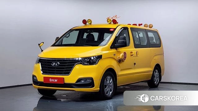 Hyundai The New Grand Starex 2018 Желтый из Кореи