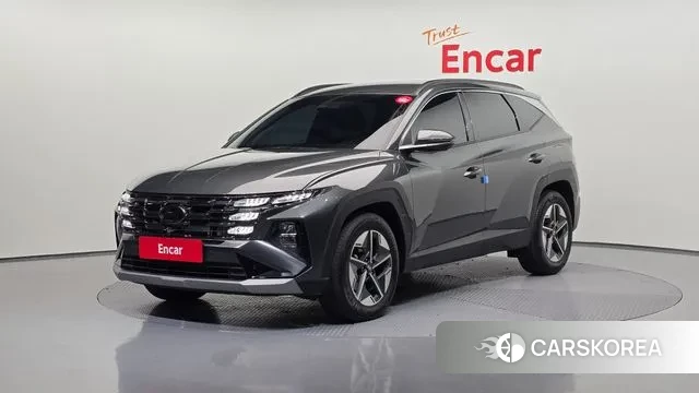 Hyundai The New Tucson (NX4) 2024 Темно-зеленый из Кореи