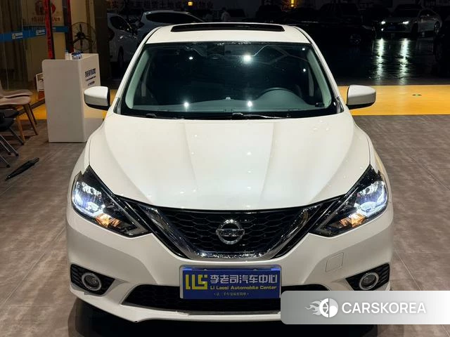 Nissan Xuan Yi 2023 Белый из Китая