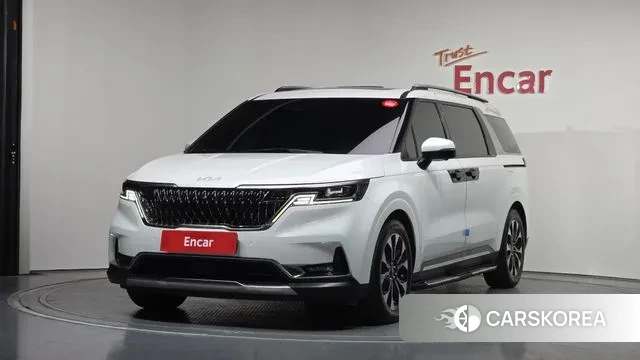 Kia Carnival 4th generation 2023 Белый из Кореи