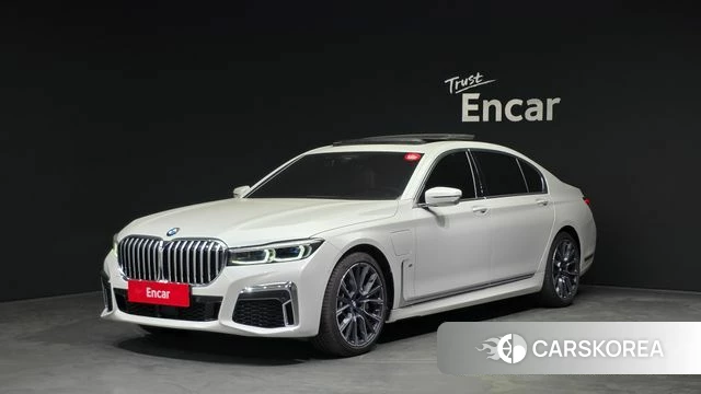 BMW 7 Series (G11) 2021 Белый из Кореи