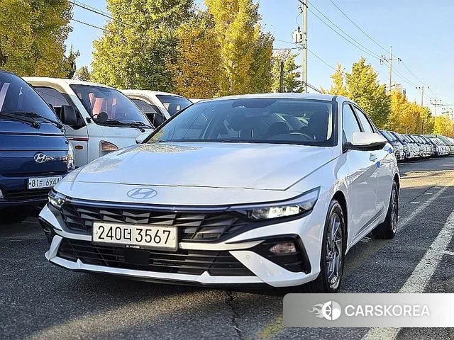 Hyundai The New Avante (CN7) 2023 Белый из Кореи