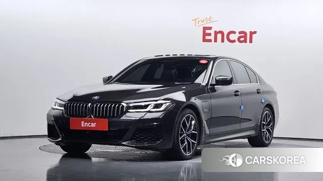 BMW 5 Series (G30) 2022 Серый из Кореи