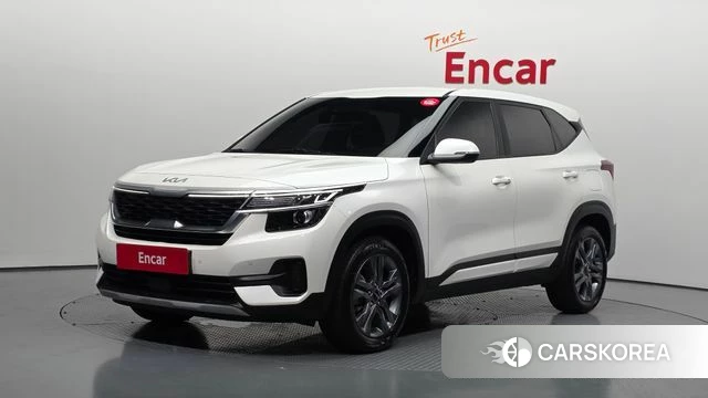 Kia Seltos 2022 Белый из Кореи