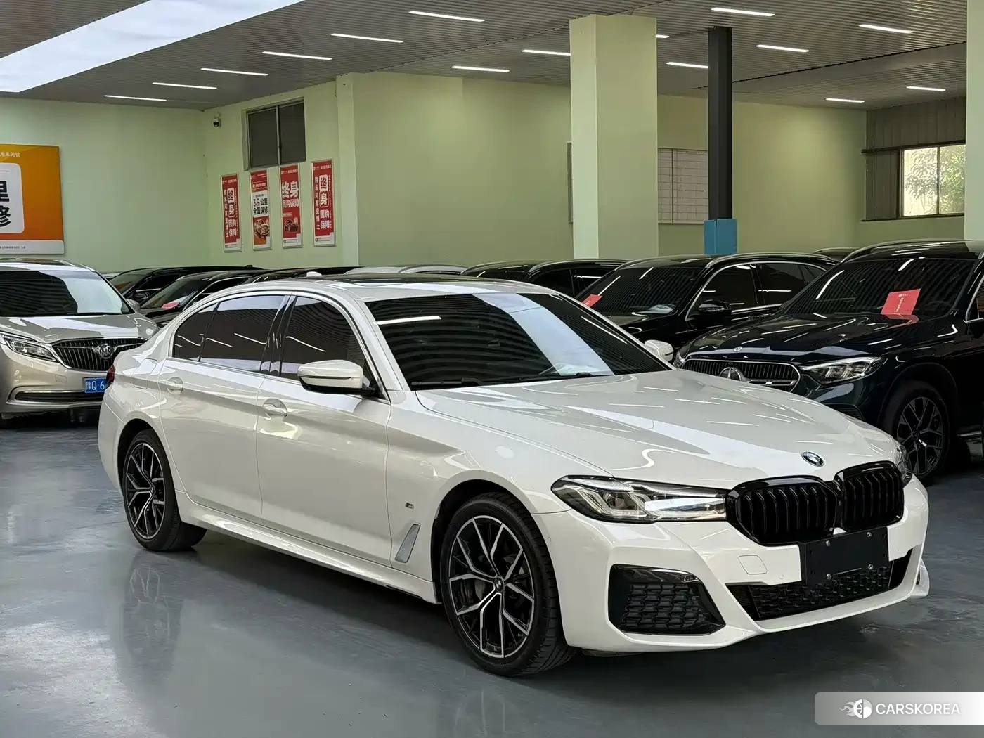 BMW 5 series 2021 Белый из Китая