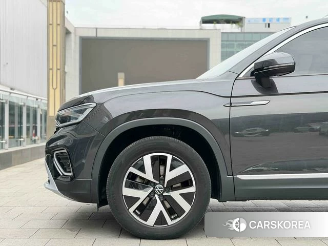 Volkswagen Tanyue 2022 Черный из Китая