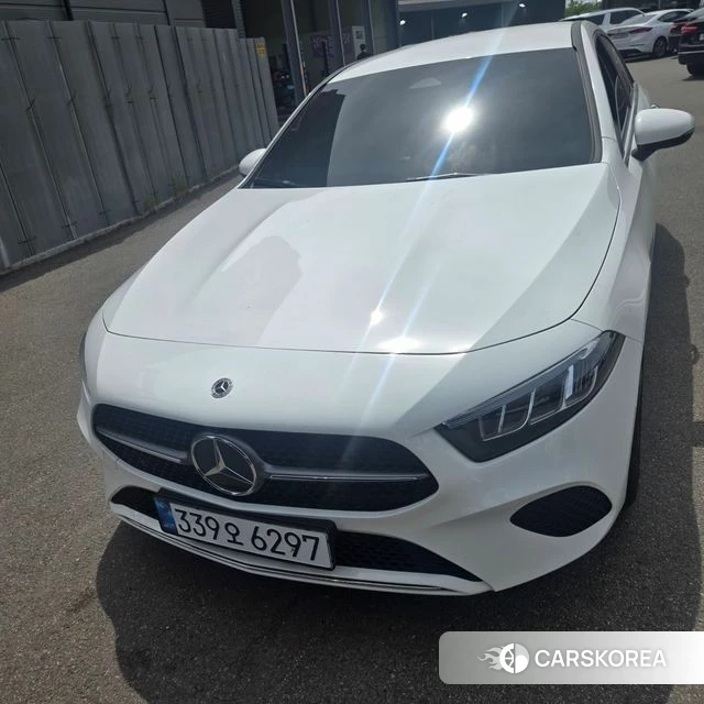 Mercedes-Benz A-Class W177 2024 Белый из Кореи