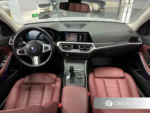 BMW 3 series 2021 Белый из Китая