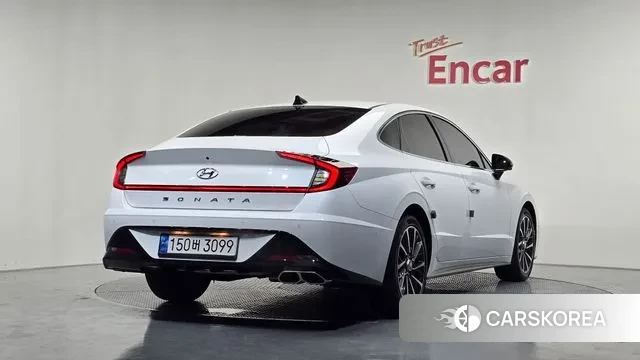 Hyundai Sonata (DN8) 2022 Белый из Кореи