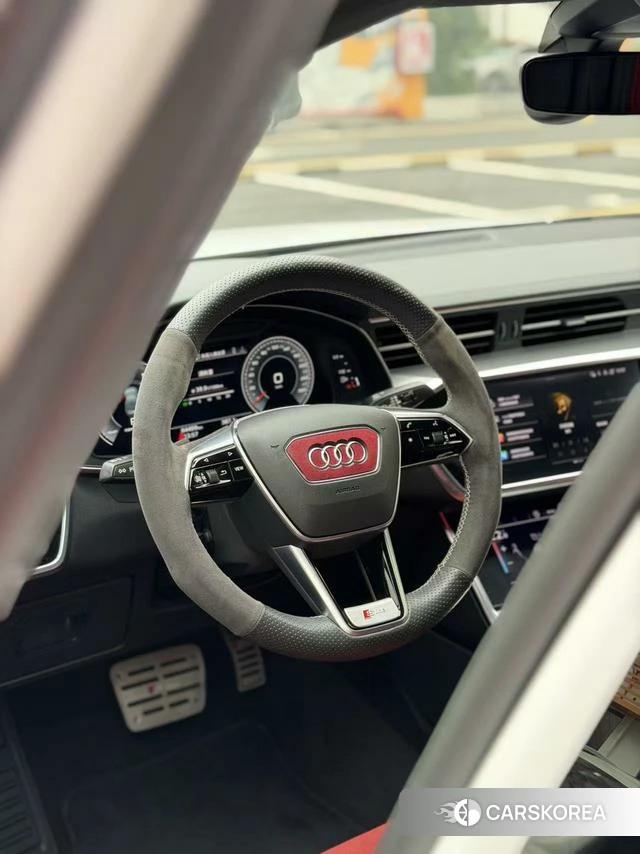 Audi A6L 2021 Белый из Китая