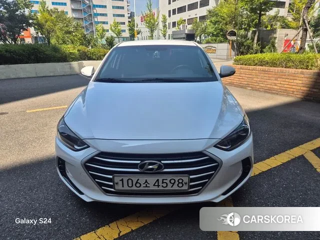 Hyundai Avante AD 2018 Белый из Кореи