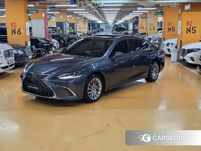 Lexus ES300h 7th generation 2021 Серый из Кореи