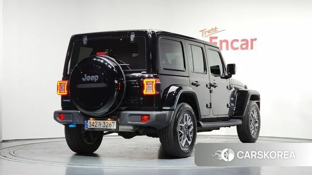 Jeep Wrangler (JL) 2022 Черный из Кореи