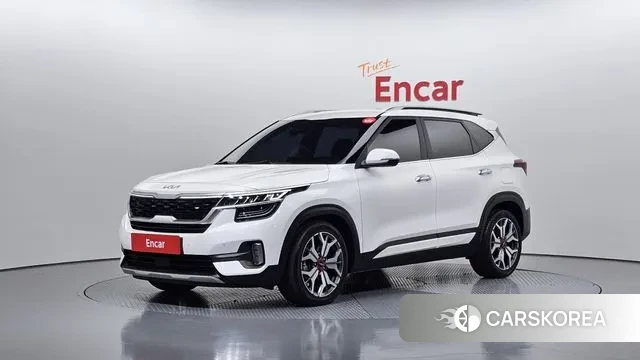 Kia Seltos 2022 Белый из Кореи