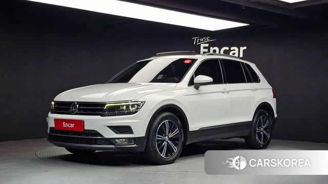 Volkswagen Tiguan second Generation 2018 Белый из Кореи
