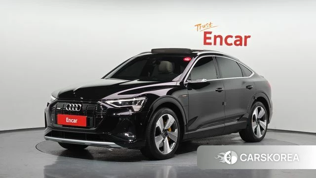 Audi e-Tron 2021 Черный из Кореи