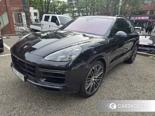 Porsche Cayenne (PO536) 2020 Черный из Кореи