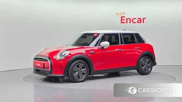 Mini Cooper 2023 Красный из Кореи