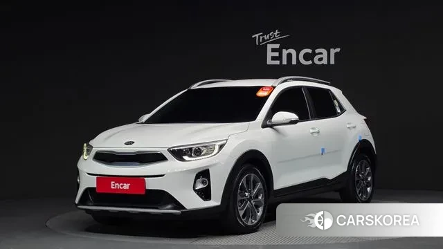 Kia Stonic 2020 Белый из Кореи