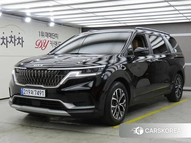 Kia Carnival 4th generation 2023 Черный из Кореи