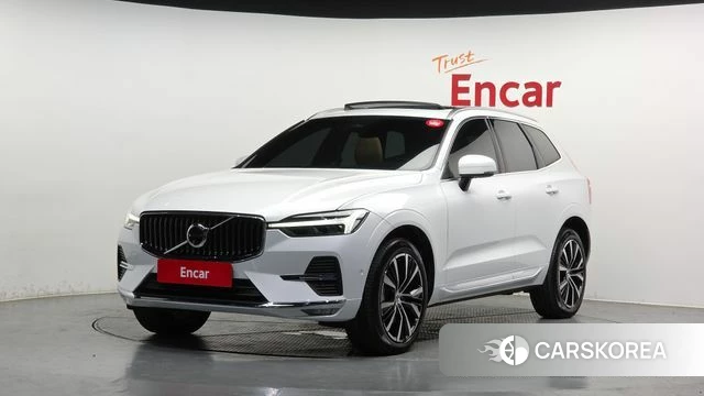 Volvo XC60 second Generation 2023 Белый из Кореи