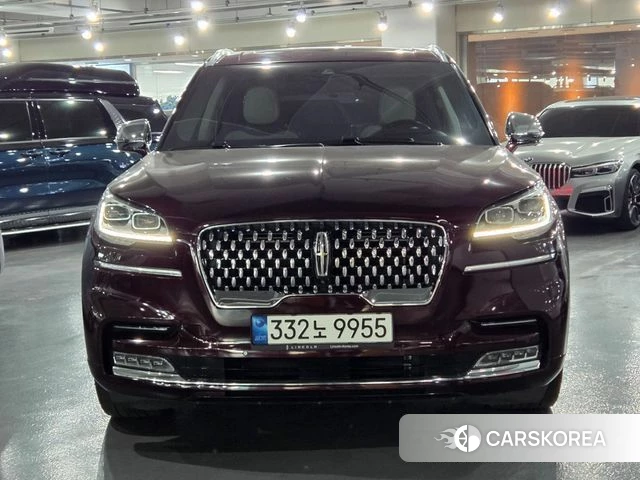 Lincoln Aviator 2nd generation 2021 Красный из Кореи