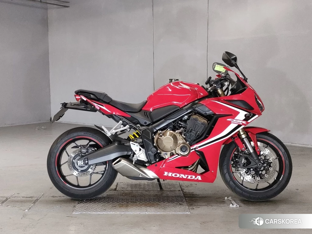 Проданный Honda CBR650R 2020 из Японии