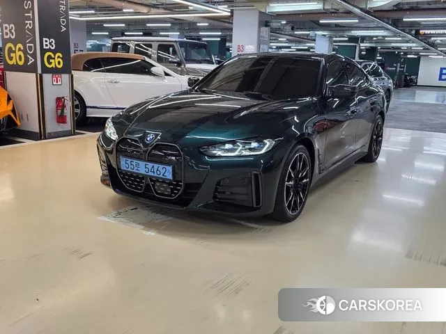 BMW i4 2023 Темно-зеленый из Кореи