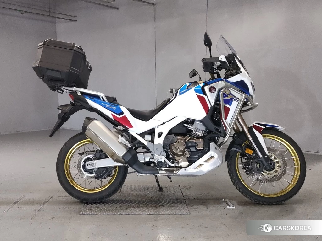 Проданный Honda CRF1100L AFRICA TWIN ADV ES DCT 2020 из Японии