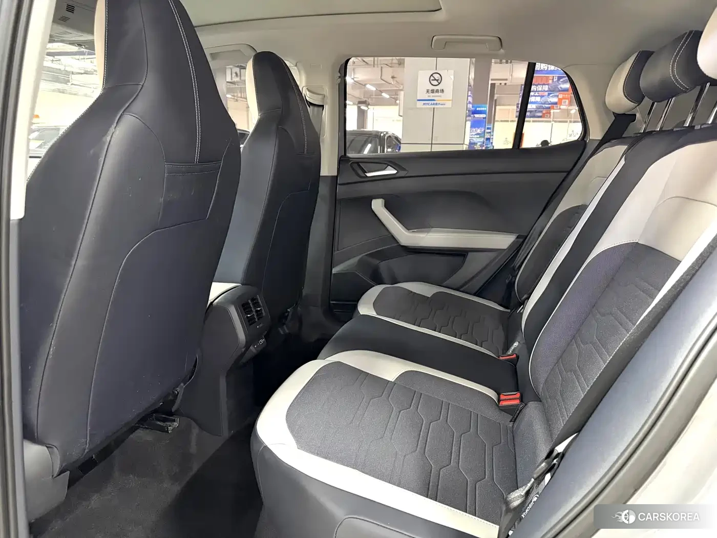 Volkswagen Tharu 2025 Silver/gray из Китая