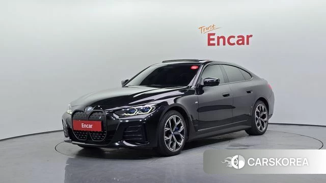 BMW i4 2023 Черный из Кореи