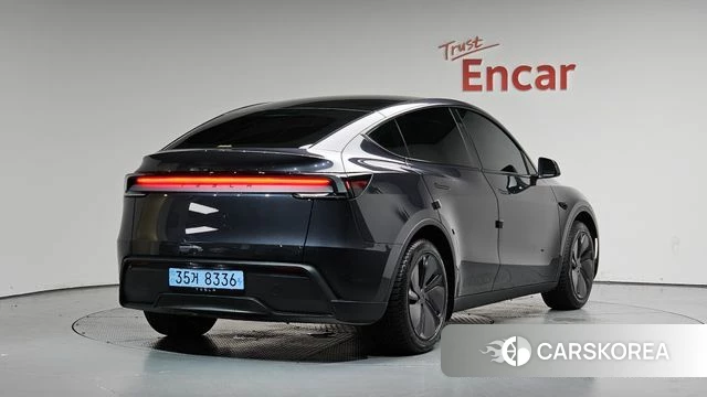 Tesla Model Y 2025 Серый из Кореи
