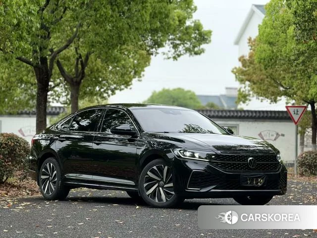 Volkswagen Passat 2021 Черный из Китая
