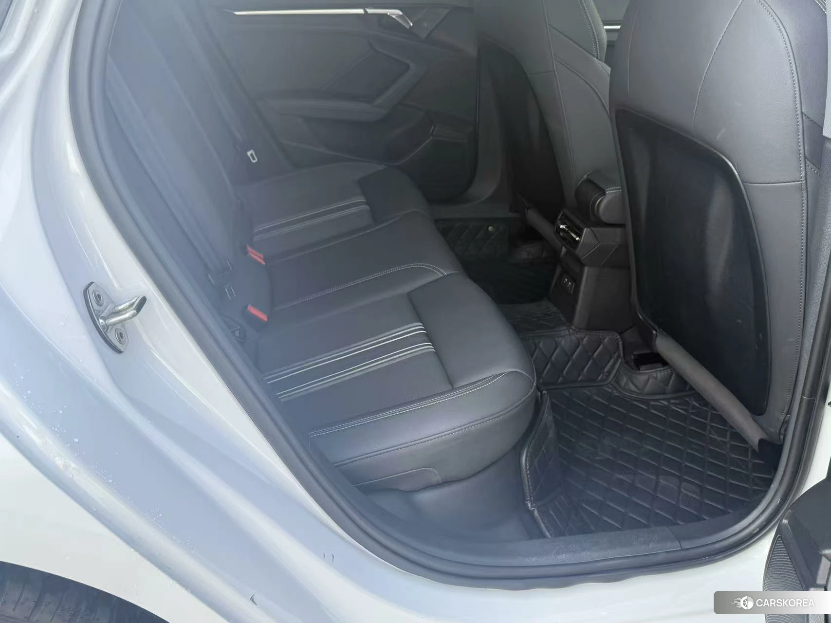 Audi A3 2023 Белый из Китая