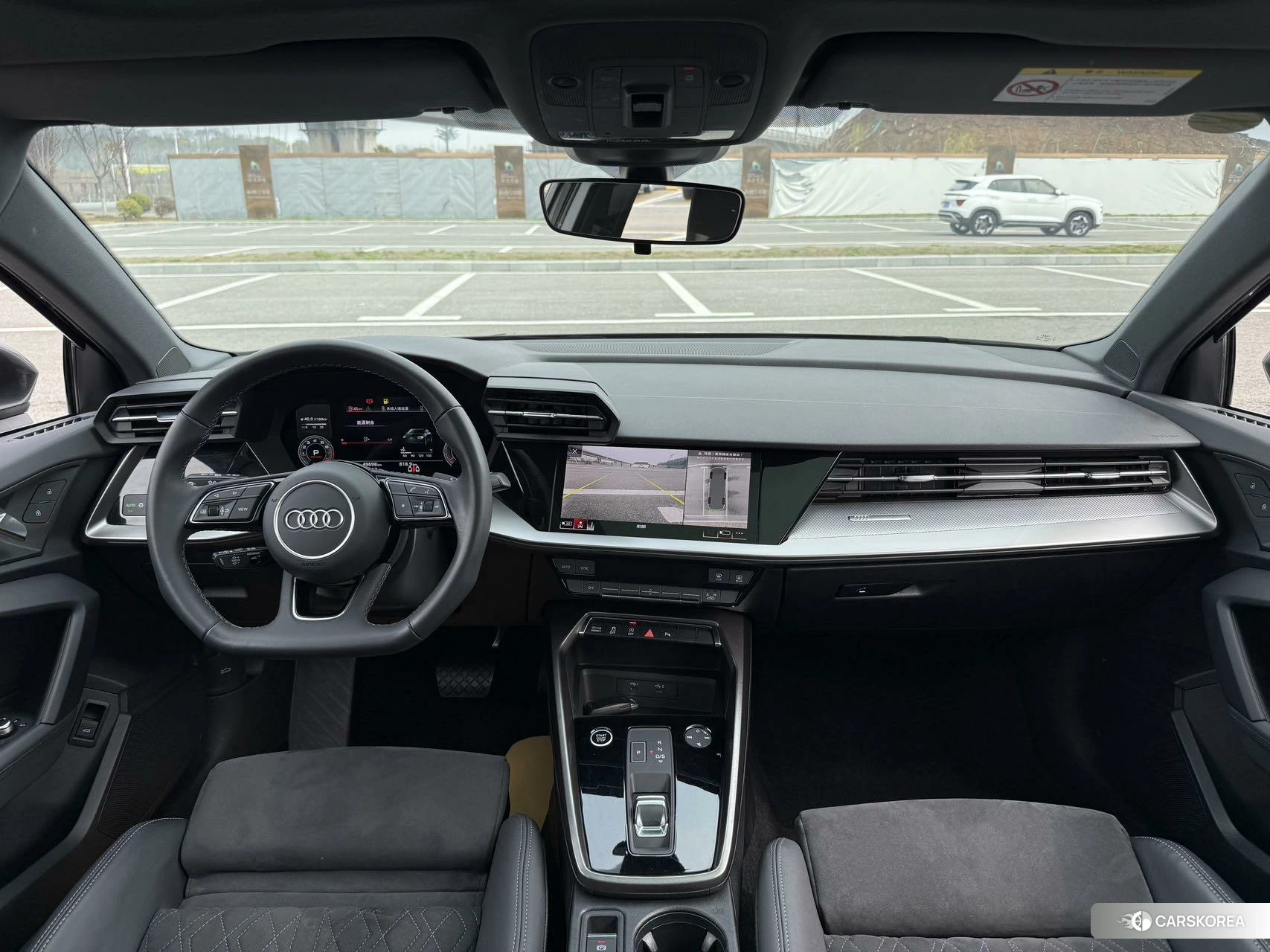 Audi A3 2023 Темно-серый из Китая