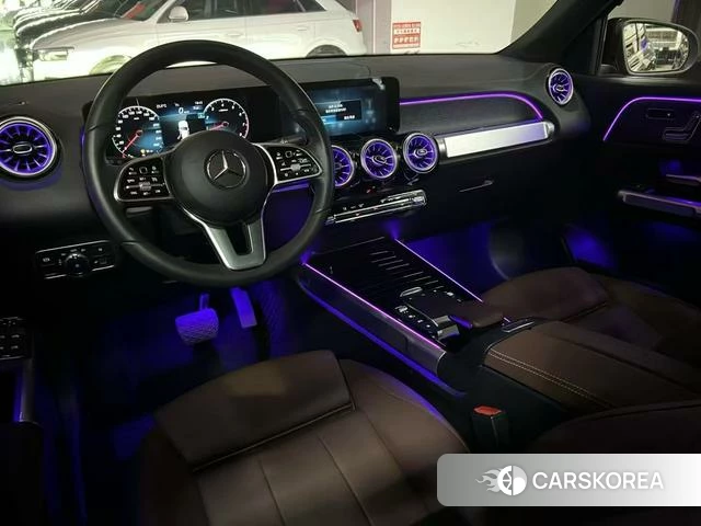 Mercedes-Benz GLB 2021 Черный из Китая