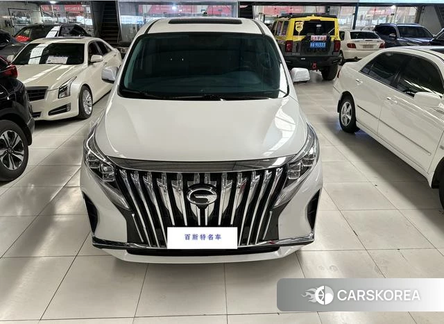 GAC Trumpchi Trumpchi M8 2025 Белый из Китая