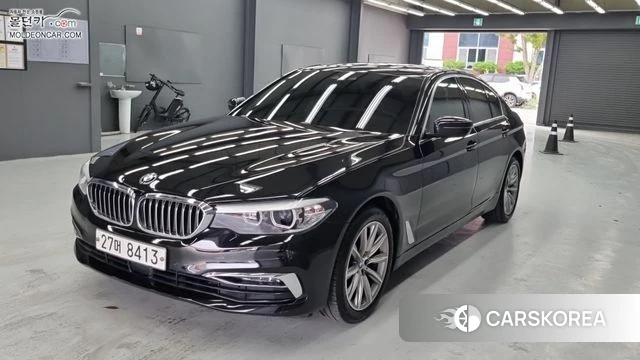 BMW 5 Series (G30) 2019 Черный из Кореи